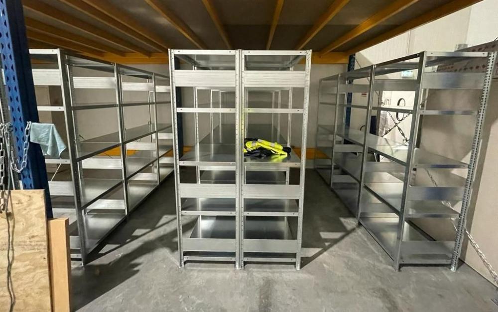 tagère de charges légères en métal